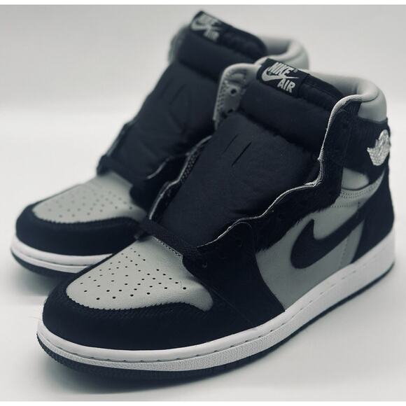 Jordan Shoes - NEW Nike Jordan 1 Retro High OG Medium Gray DZ2523-001 Women’s Size 9